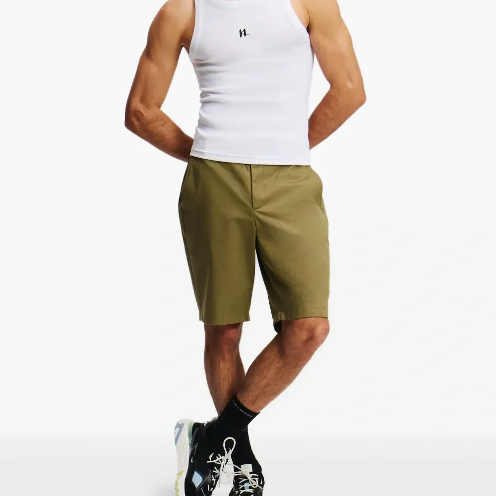 Топ-майка с нашивкой-логотипом Топ-майка с нашивкой-логотипом