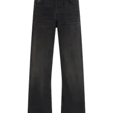 Джинсы с пятью карманами