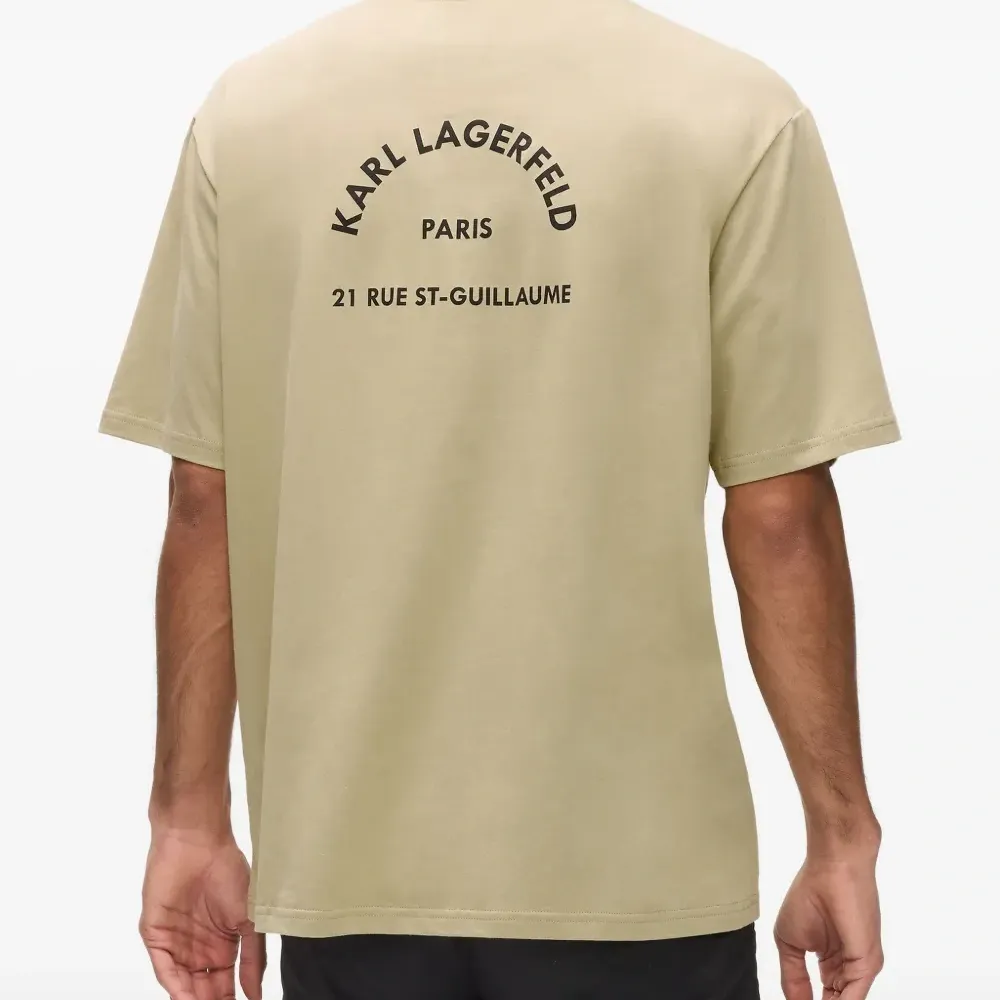 Футболка Rue St. Guillaume