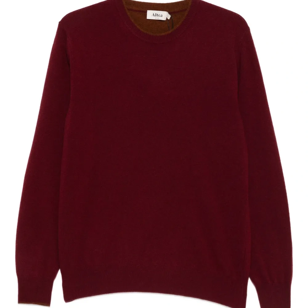 Джемпер с круглым вырезом и налокотниками