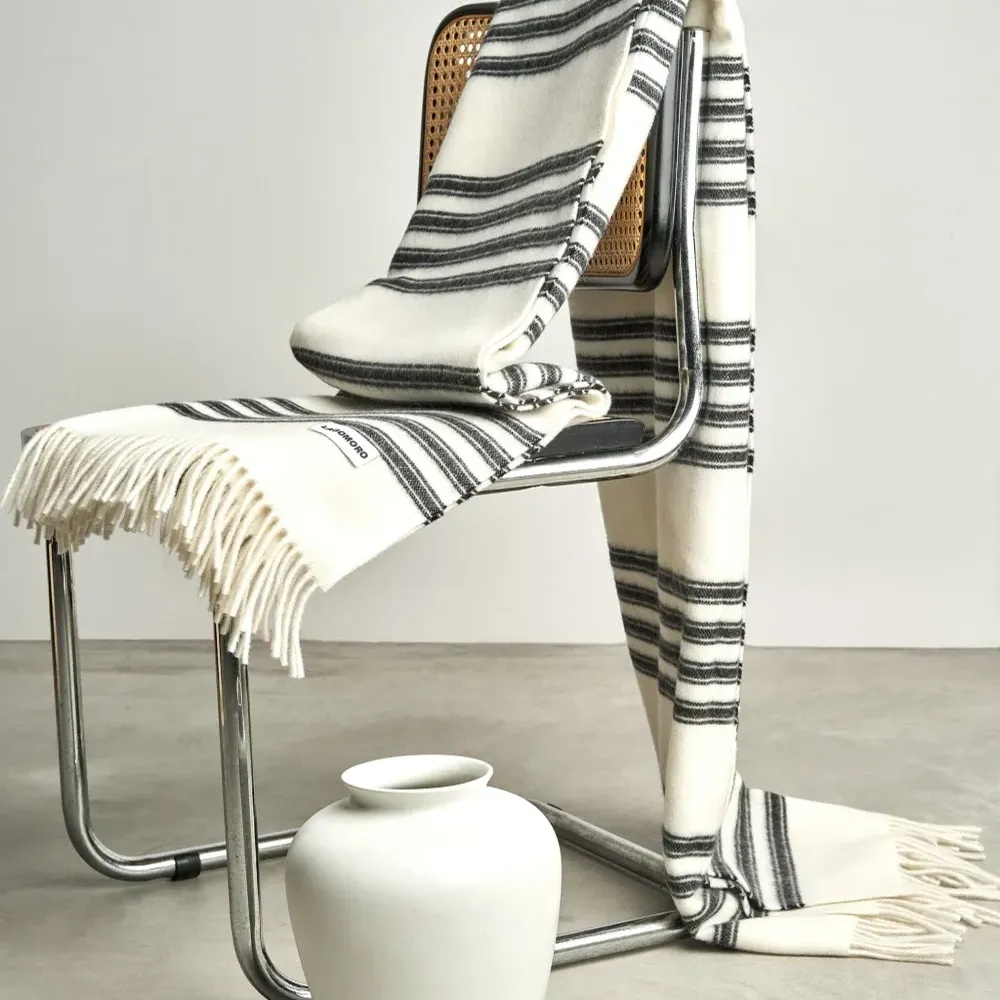 Плед CAMUNI из шерсти мериноса (180 см x 135 см)