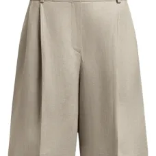 Льняные шорты со складками