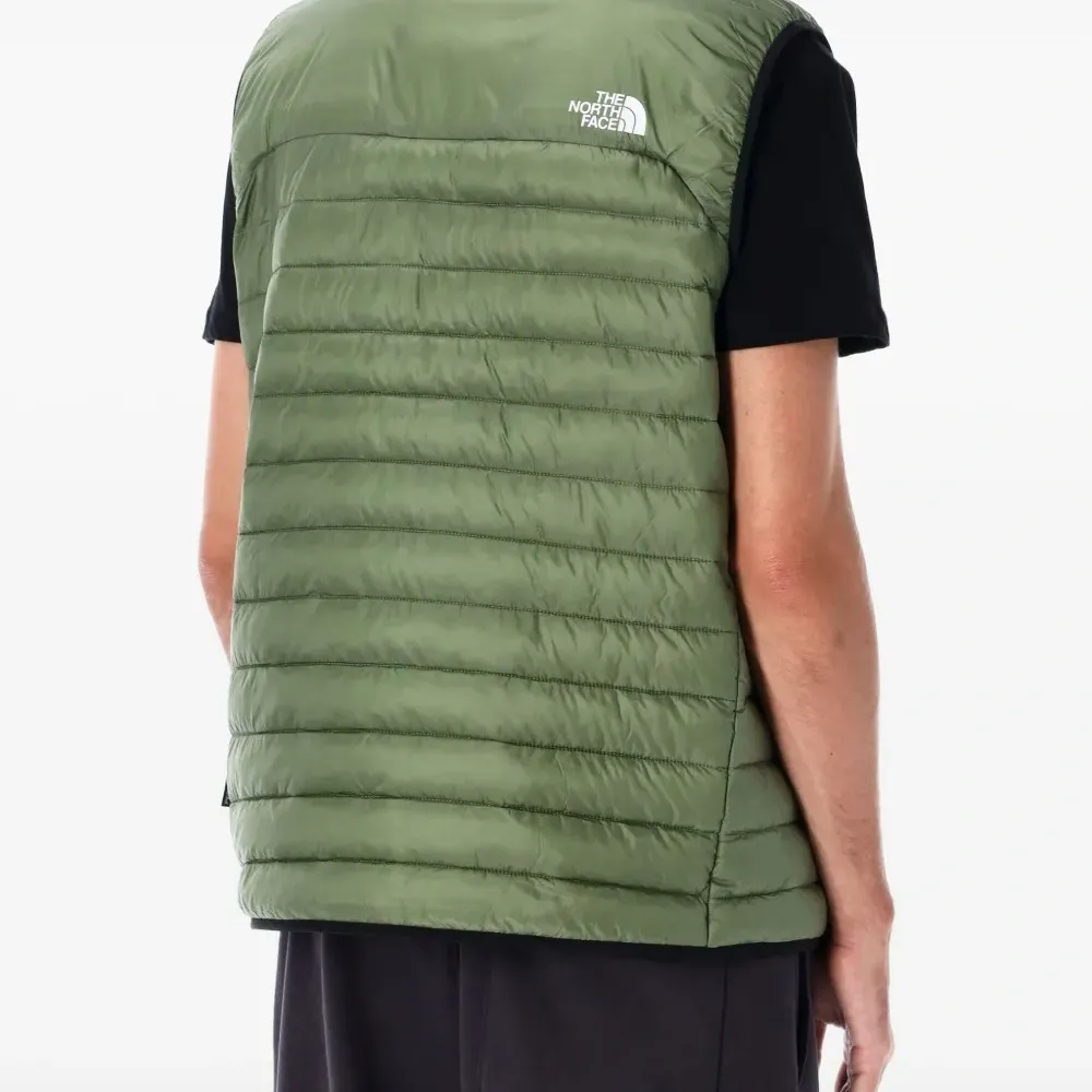 Стеганый жилет на молнии