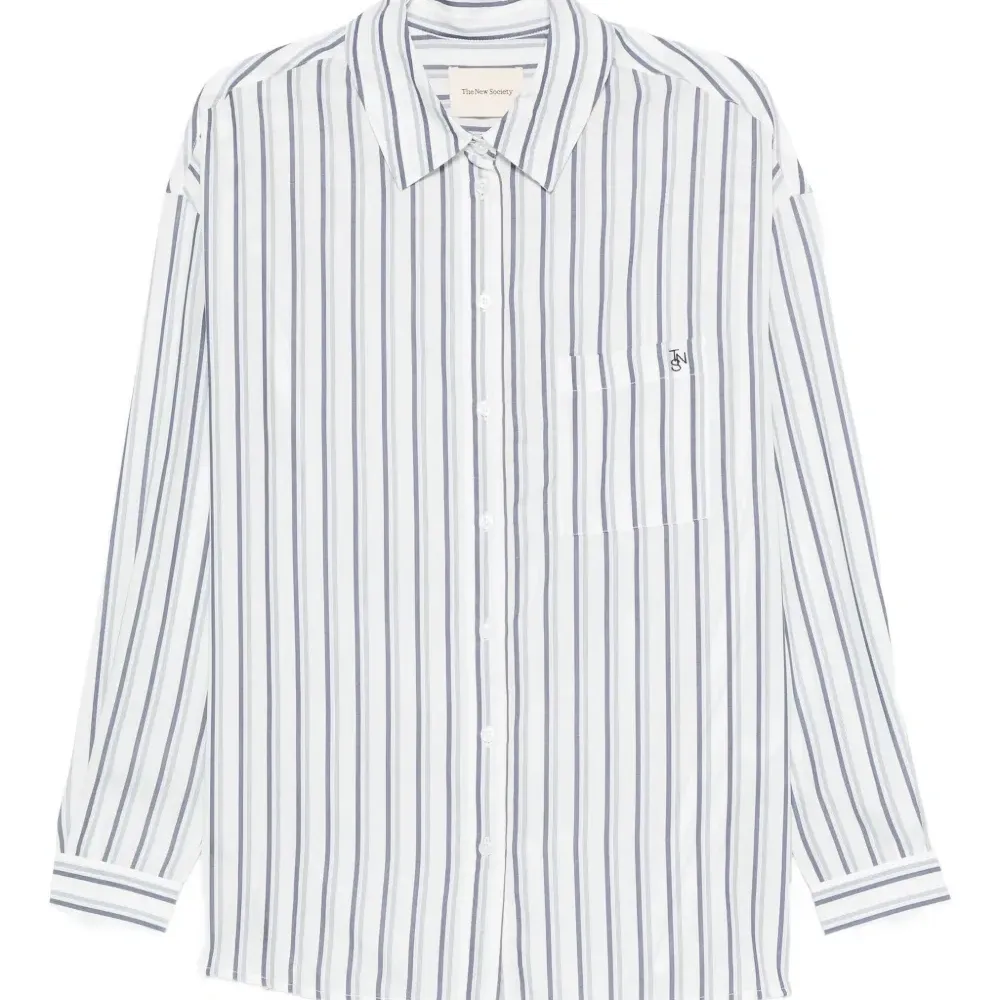 Рубашка в полоску с карманом