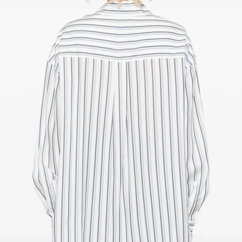 Рубашка в полоску с карманом