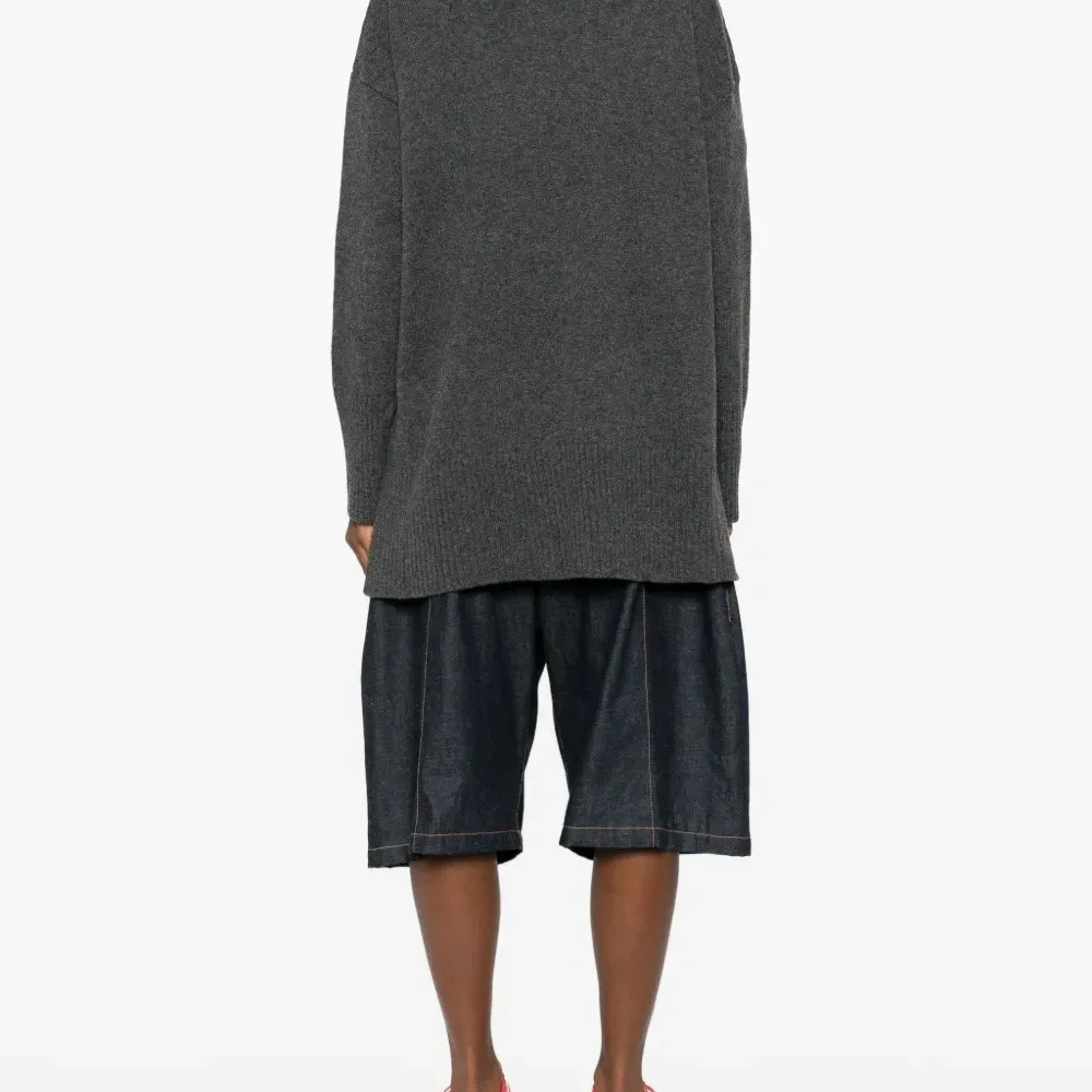 Кашемировый кардиган с V-образным вырезом