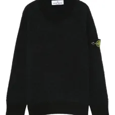 Свитер с круглым вырезом и нашивкой с логотипом