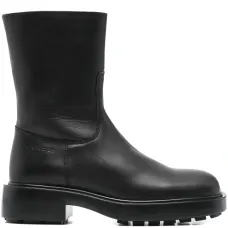 Кожаные сапоги