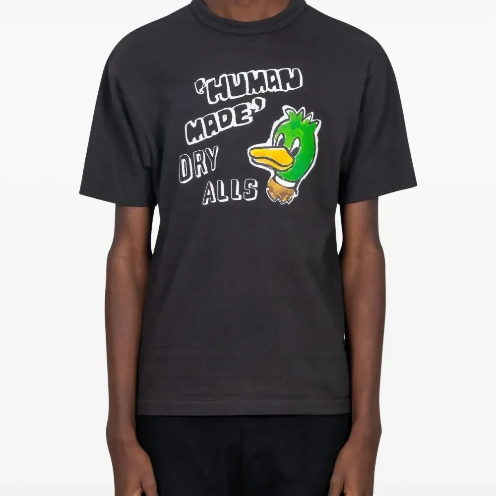 Футболка с графичным принтом