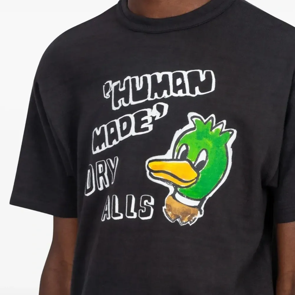 Футболка с графичным принтом