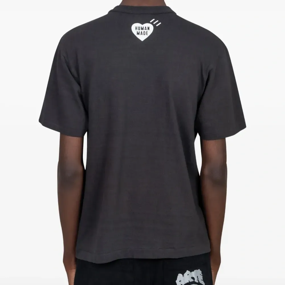 Футболка с графичным принтом