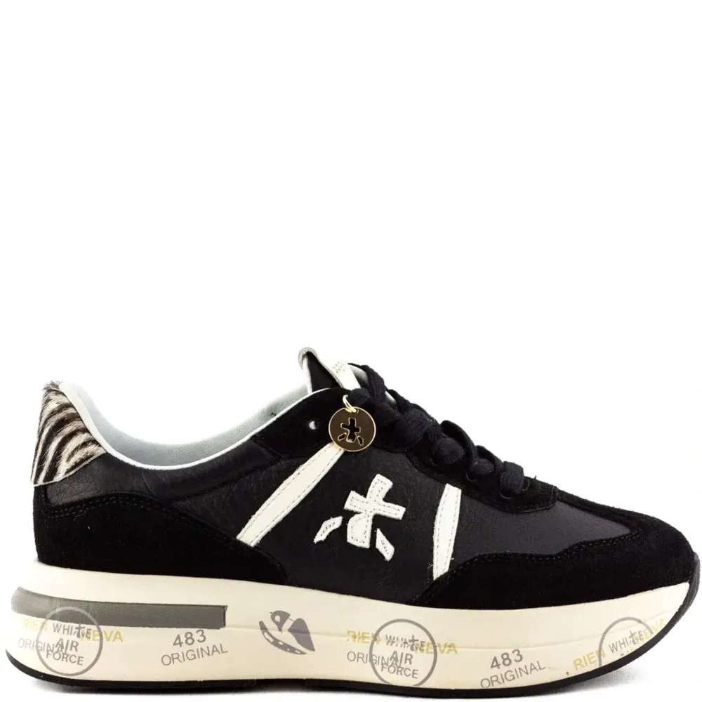 Кожаные кроссовки Cassie с вставками под зебру Кожаные кроссовки Cassie с вставками под зебру