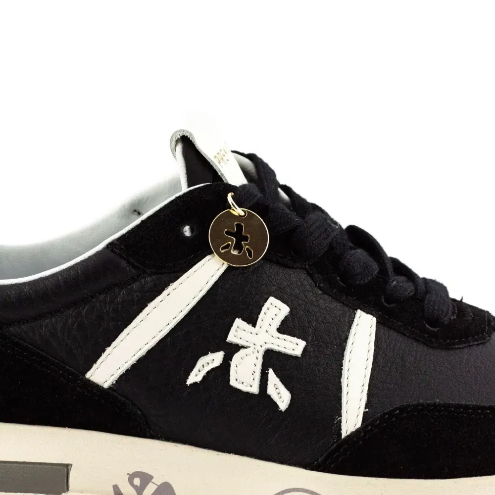 Кожаные кроссовки Cassie с вставками под зебру Кожаные кроссовки Cassie с вставками под зебру