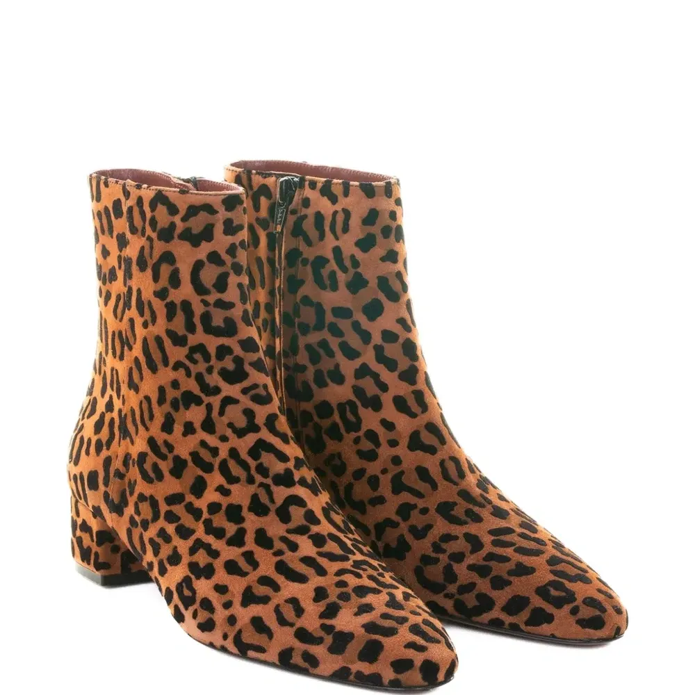 Ботильоны на толстом каблуке с леопардовым принтом
