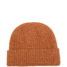 Шерстяная шапка в рубчик