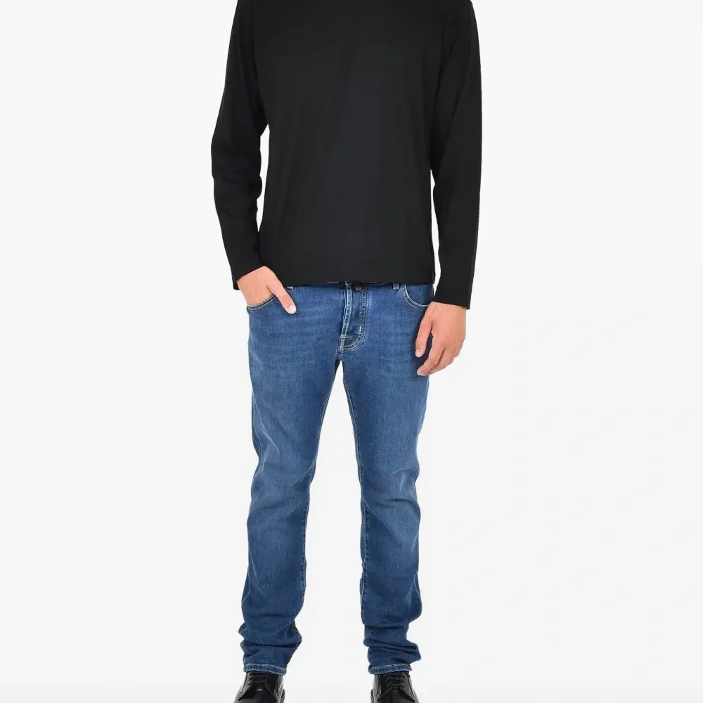 Футболка с длинными рукавами