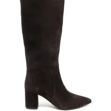 Заострённые ботинки