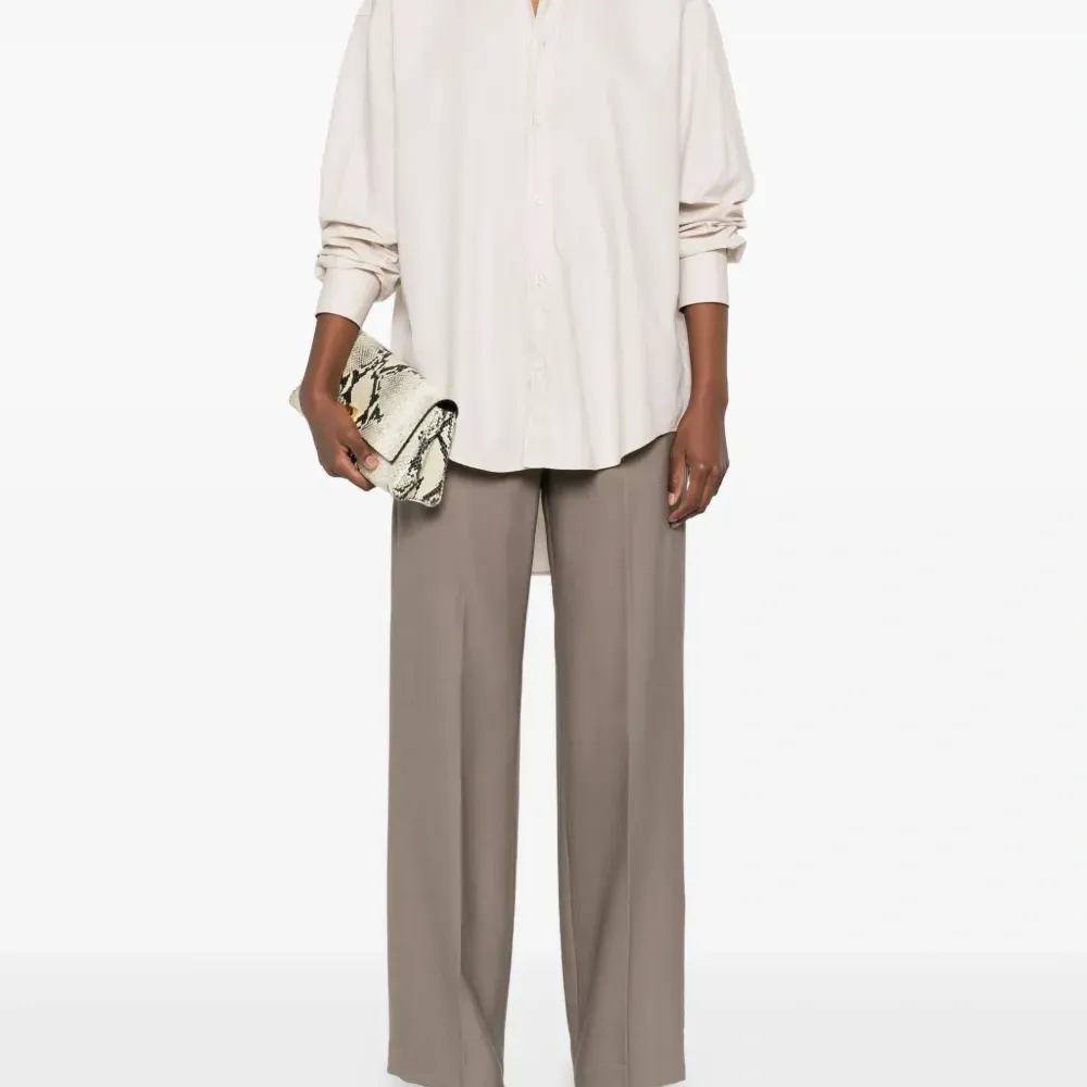 Брюки со стрелками