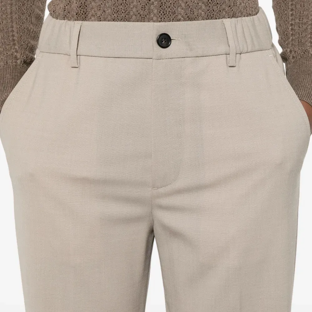 Брюки со стрелками