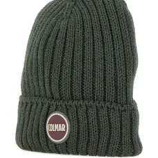 Вязаная шапка с логотипом