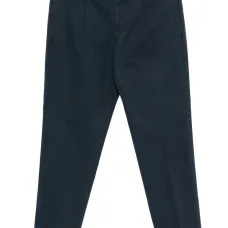 Чиносы с защипами