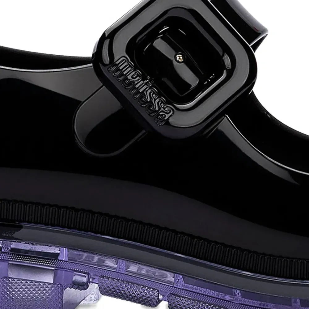 Босоножки June