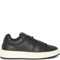 Кроссовки с логотипом