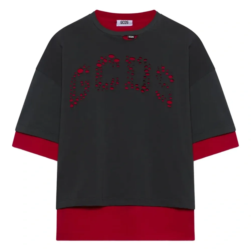 Футболка с логотипом