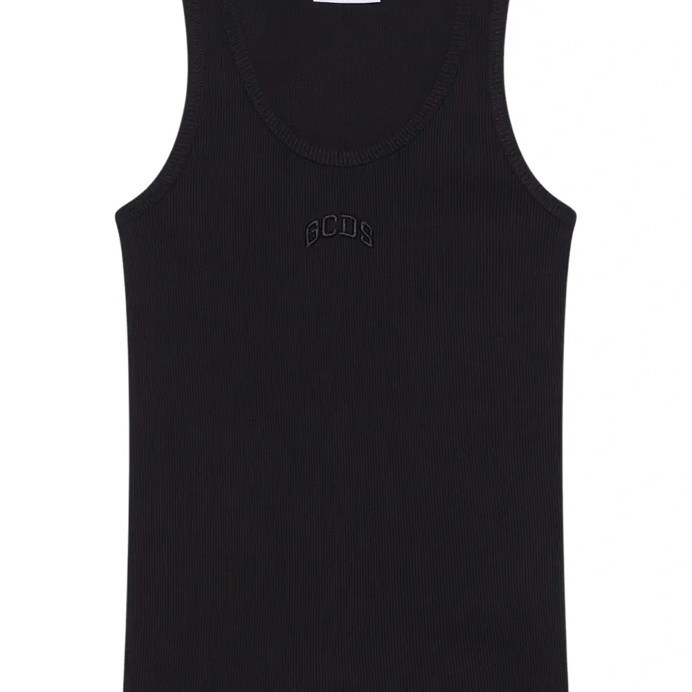 Топ в рубчик с вышивкой