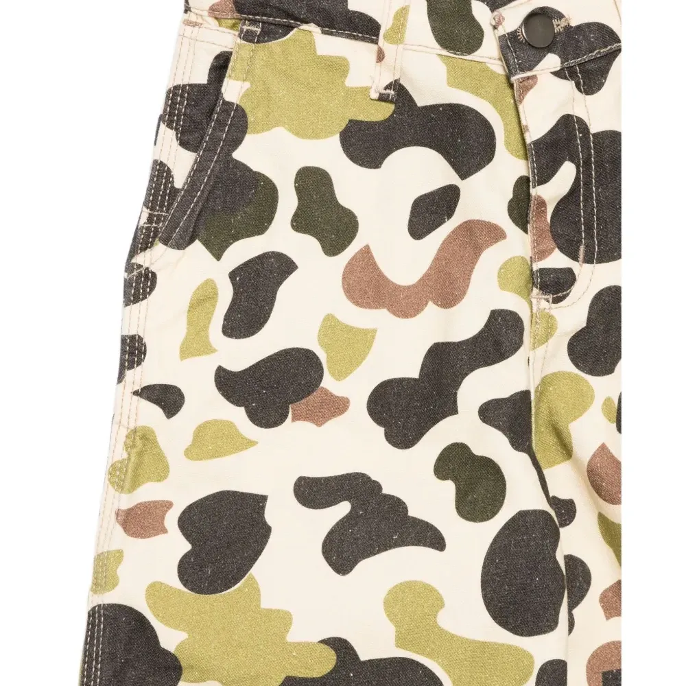 Брюки с камуфляжным принтом