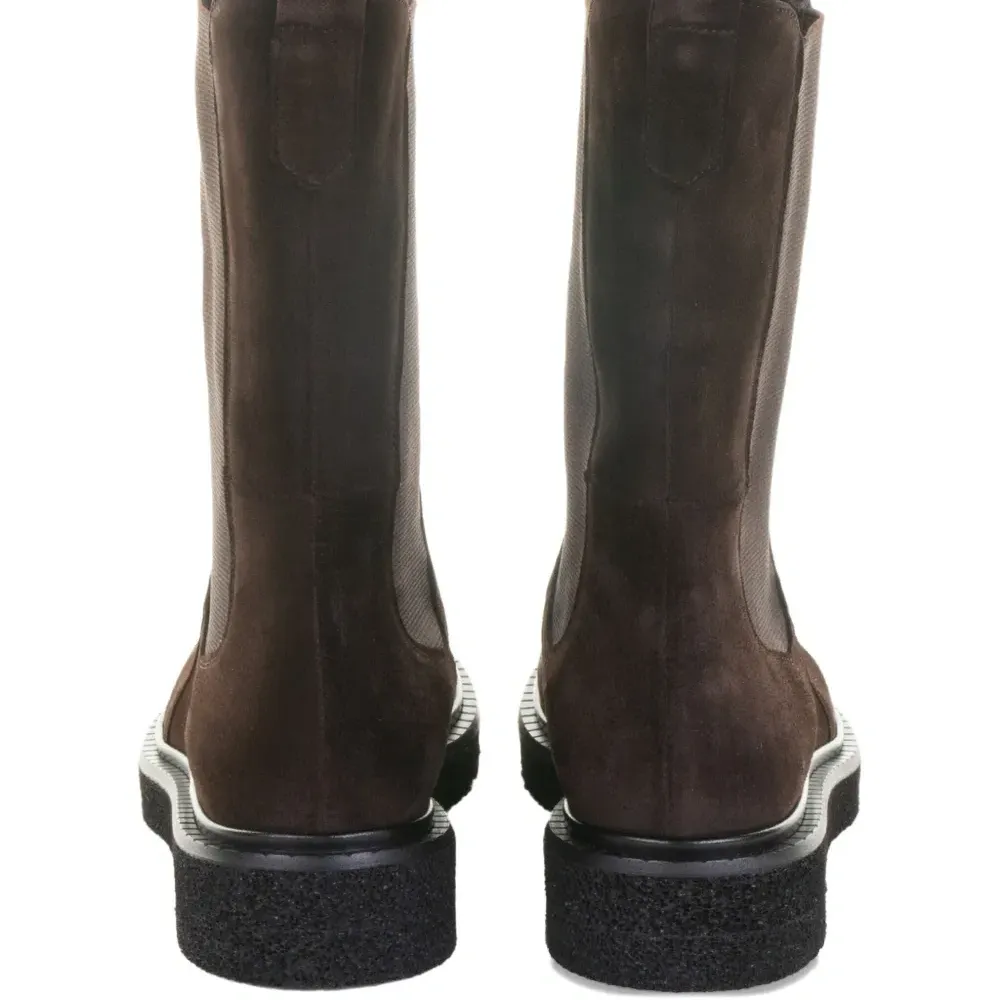 Замшевые ботинки челси с эластичными вставками