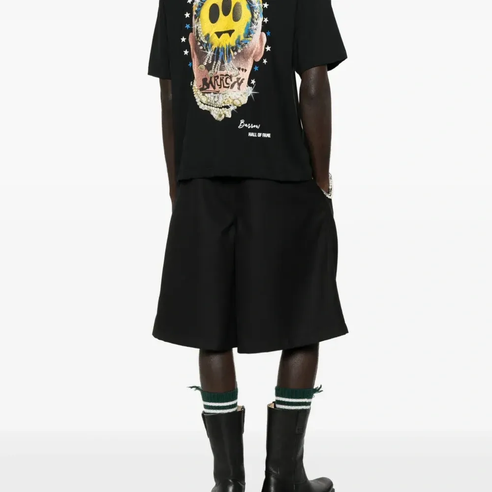 Футболка с графичным принтом