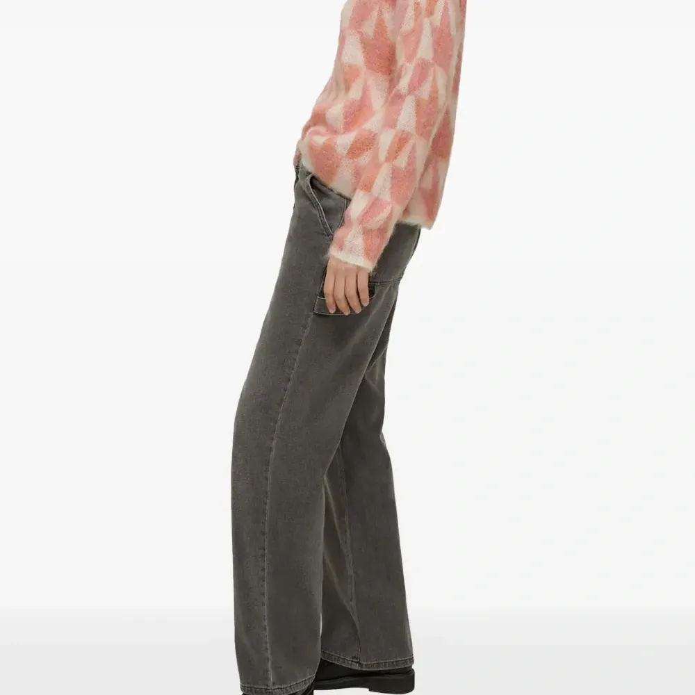 Джинсы прямого кроя