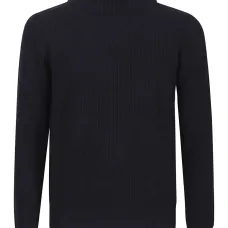 Вязаный водолазка в рубчик