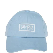 Бейсболка с вышитым логотипом