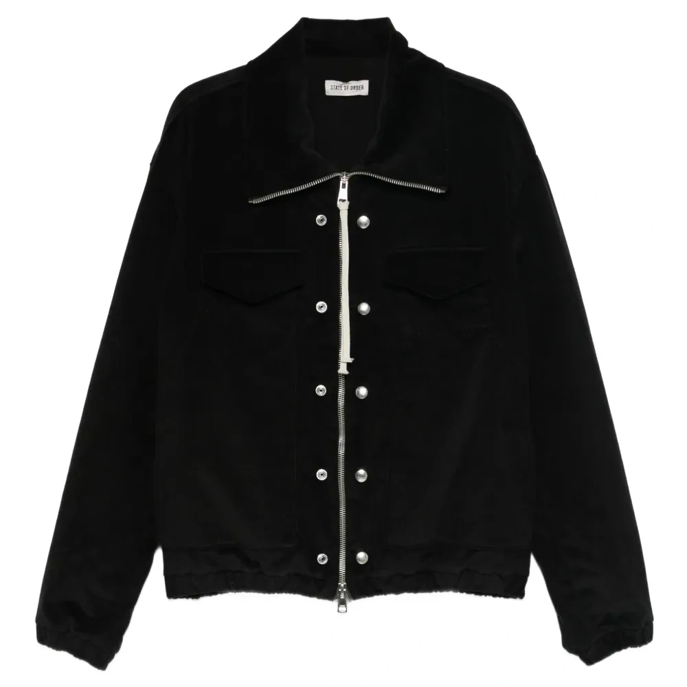 Куртка с карманами на молнии