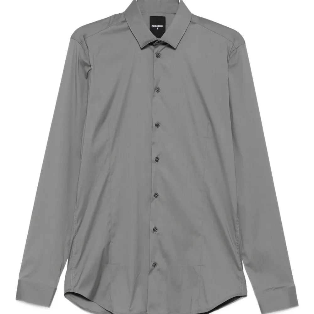 Рубашка из поплина прилегающего кроя