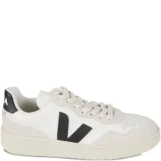 Кроссовки V-90 с панелями Кроссовки V-90 с панелями