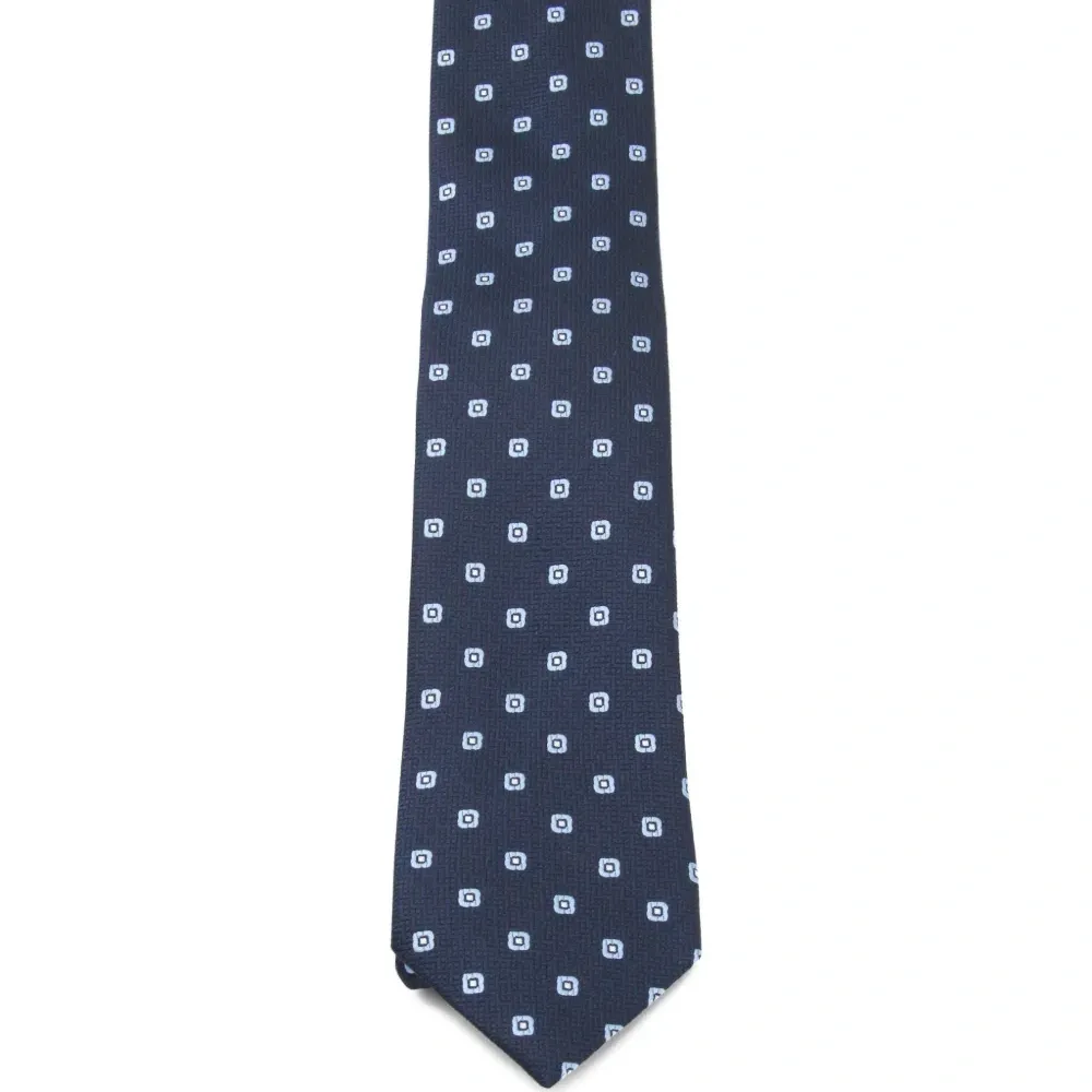 Галстук с квадратным узором