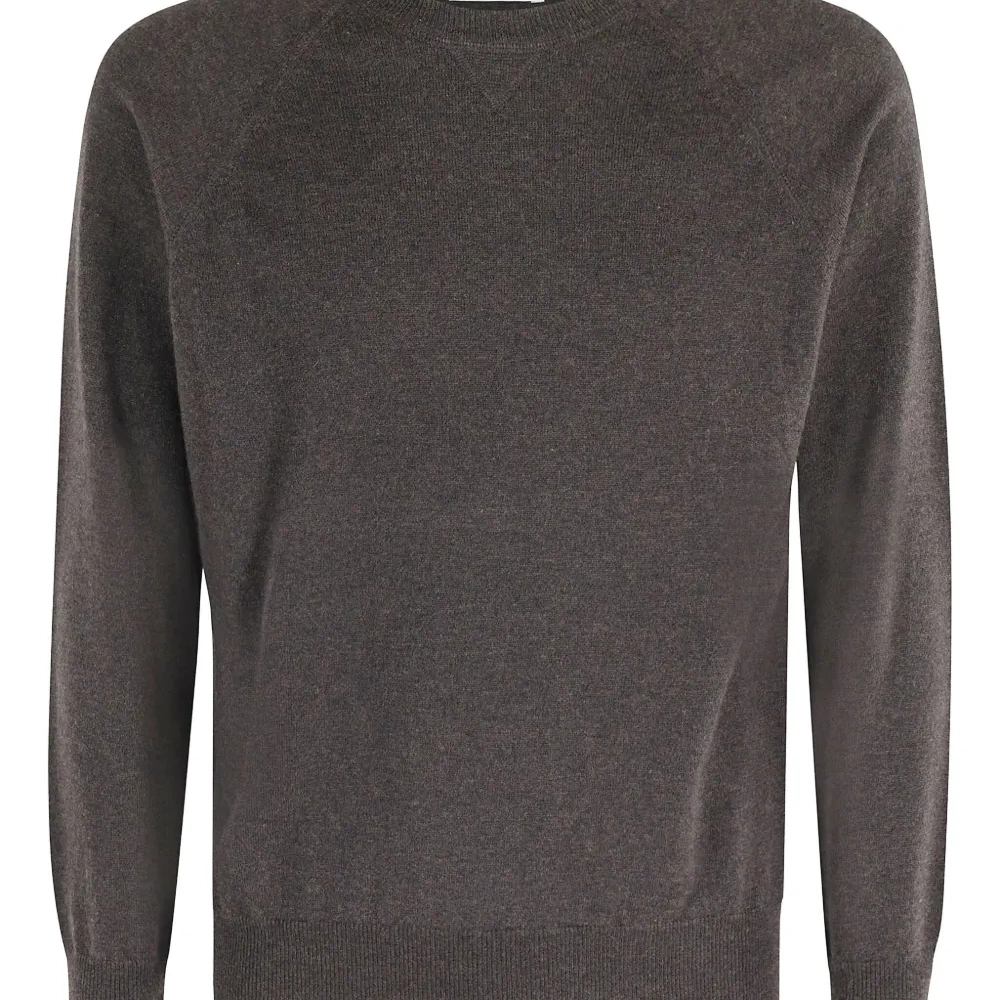 Свитер с круглым вырезом и рукавами-реглан