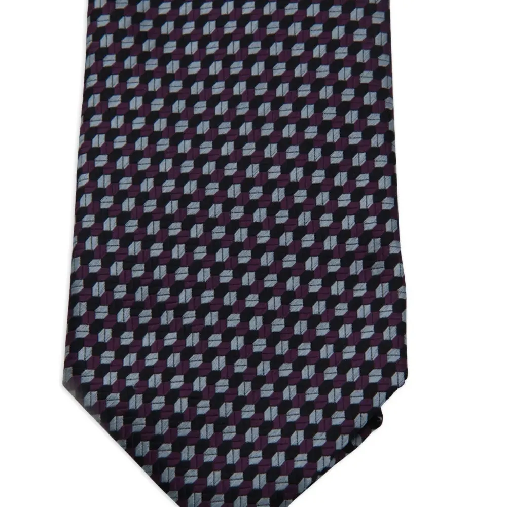 Галстук с геометрическим узором