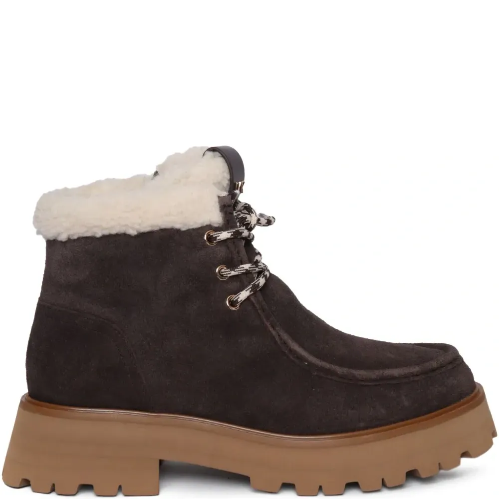 Ботинки из овчины на шнуровке Ботинки из овчины на шнуровке