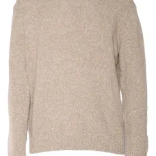 Свитер с круглым вырезом