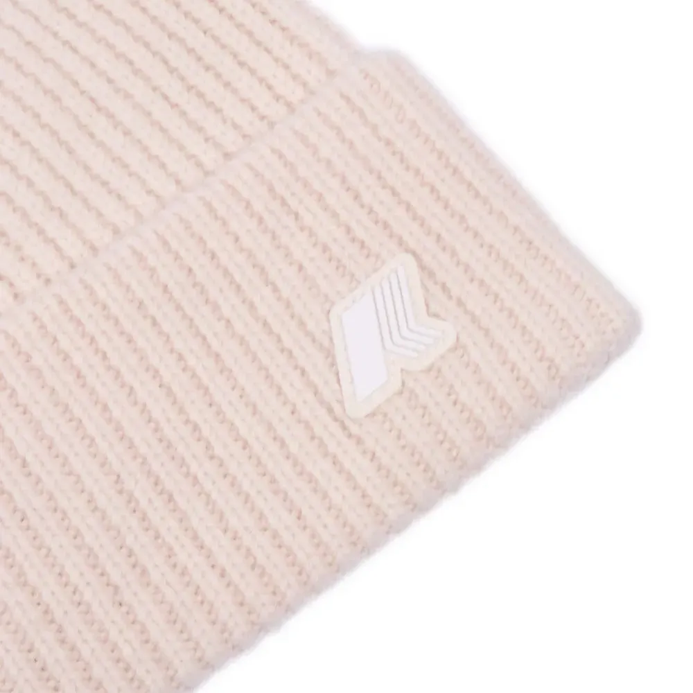 Шапка бини с помпоном Шапка бини с помпоном