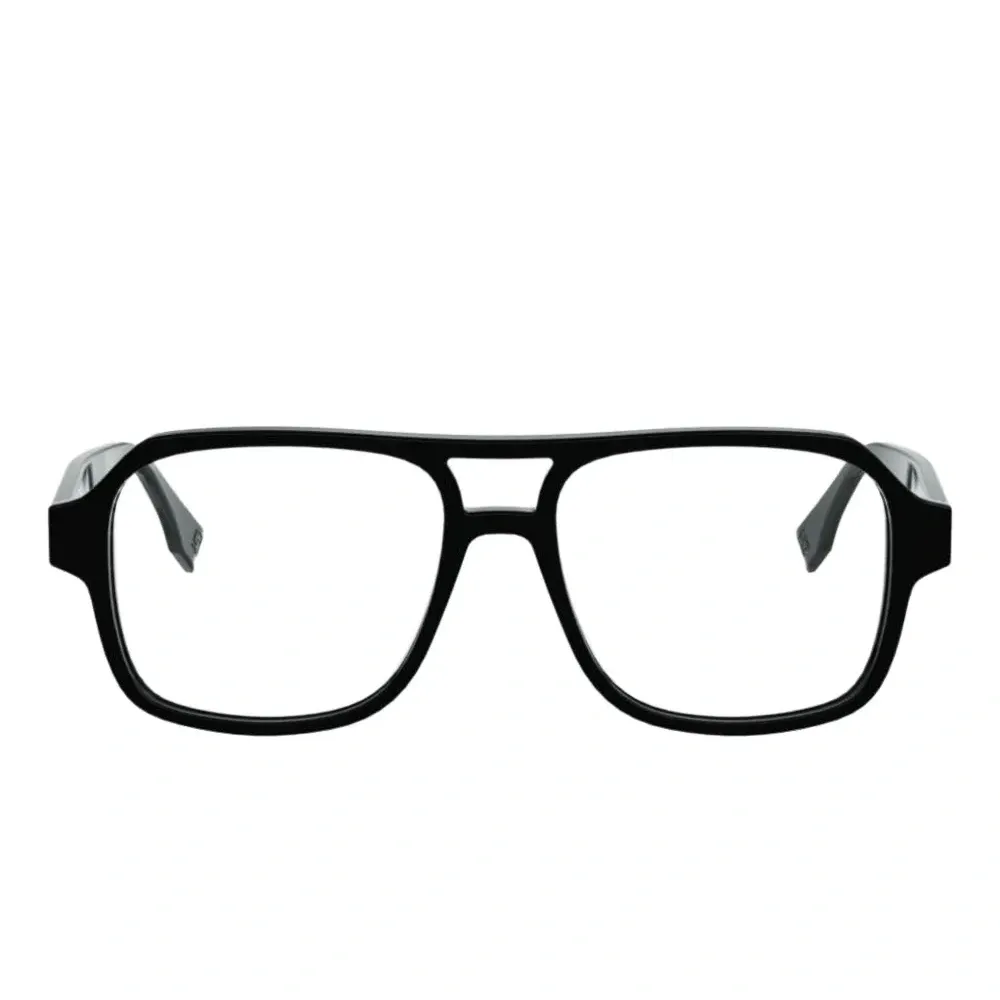 Очки в квадратной оправе