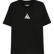 Футболка с логотипом