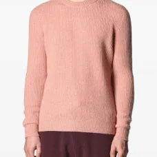 Свитер в рубчик