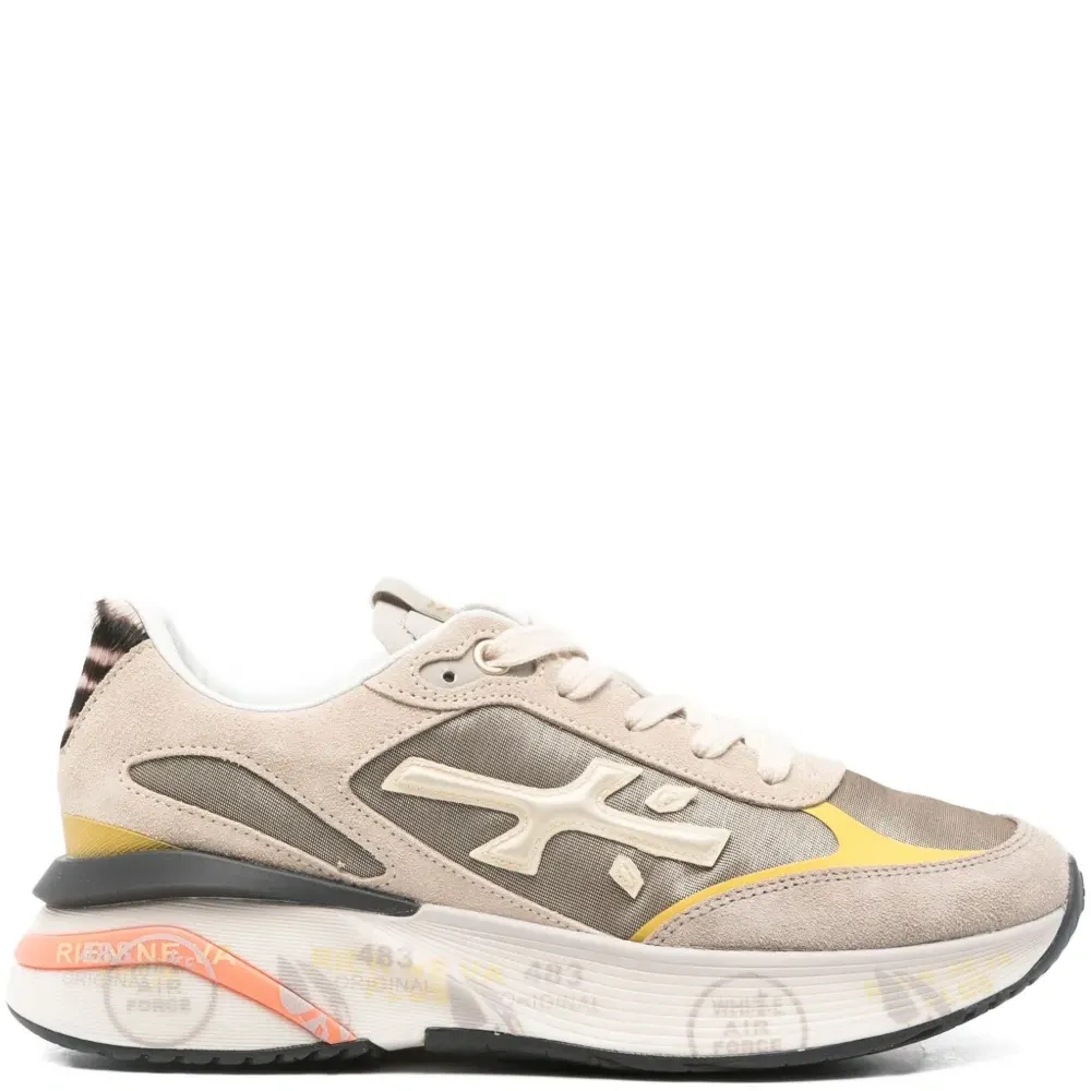 Кроссовки со вставками