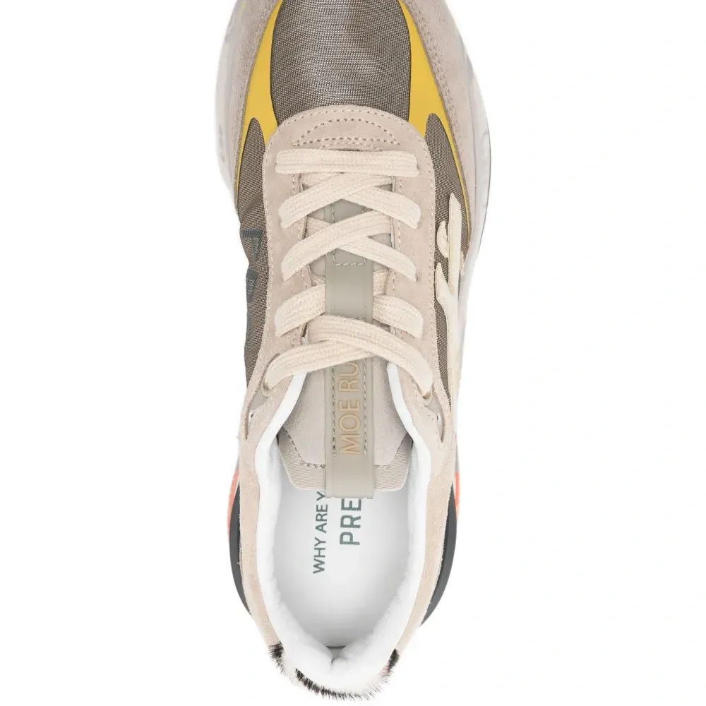 Кроссовки со вставками