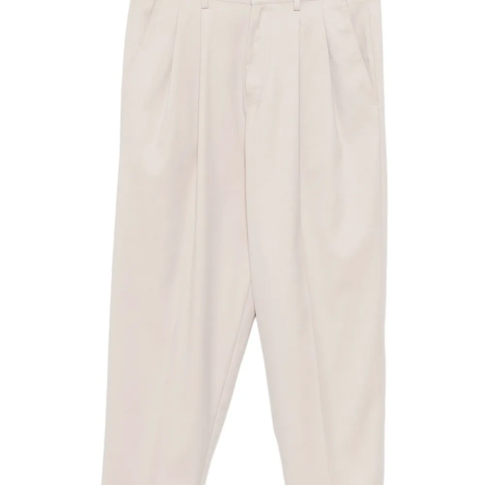 Брюки прямого кроя со складками